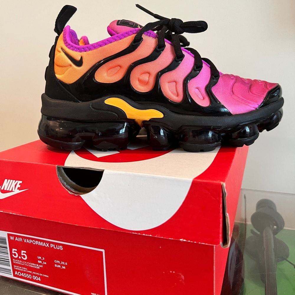 Nike Air Vapormax Plus “Sherbert”